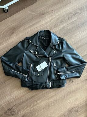 Zara black leather jacket with belt